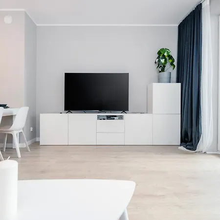 Apartament 72m2 Manufaktura Prestige With Parking By Rentujemy Łódź