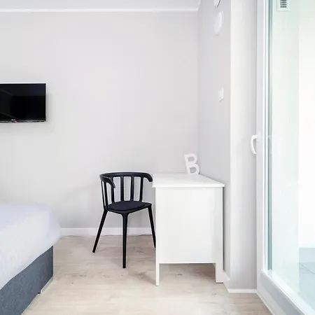 72m2 Manufaktura Prestige With Parking By Rentujemy Apartament *