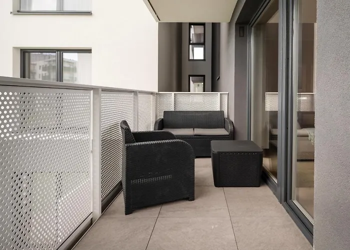 72m2 Manufaktura Prestige With Parking By Rentujemy Łódź